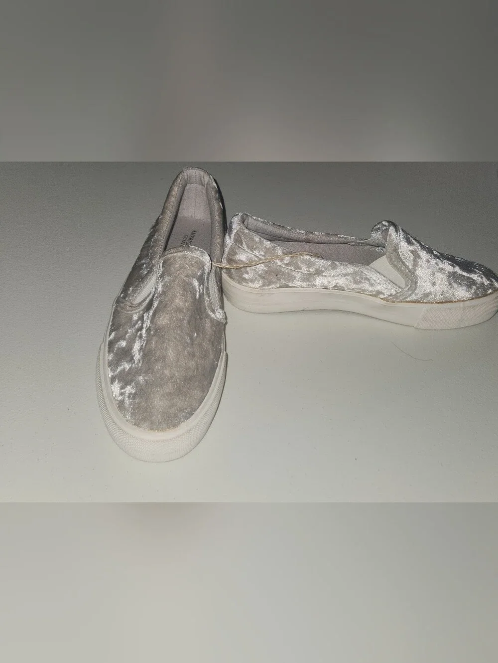 American Eagle Outfitters Silver Velvet Slip-On Sneakers Size 8